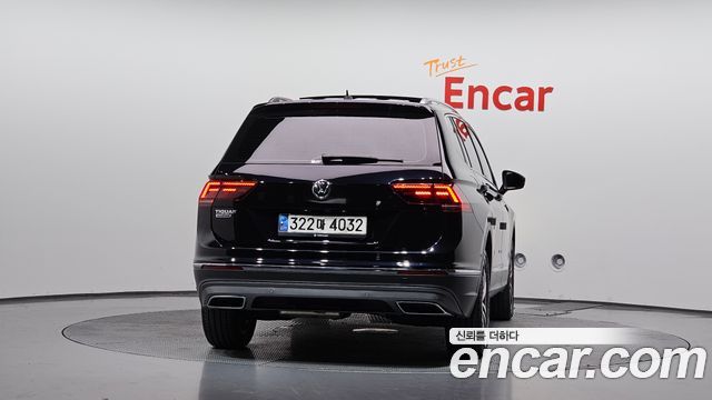 Volkswagen Tiguan 2.0 TDI Prestige — пробег 86 309 км — фото 4 из 5