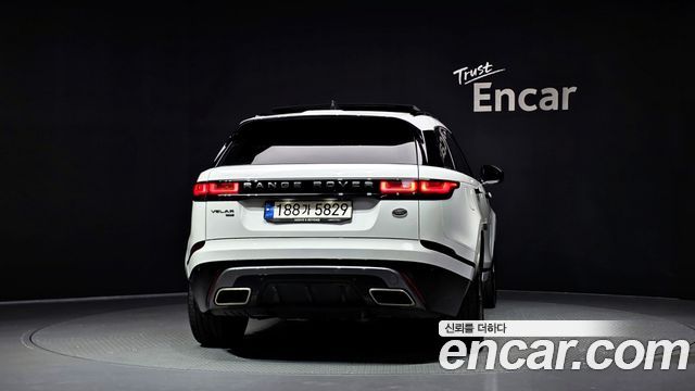Land Rover Range Rover Velar 3.0 P400 R-Dynamic HSE — пробег 68 831 км — фото 4 из 5