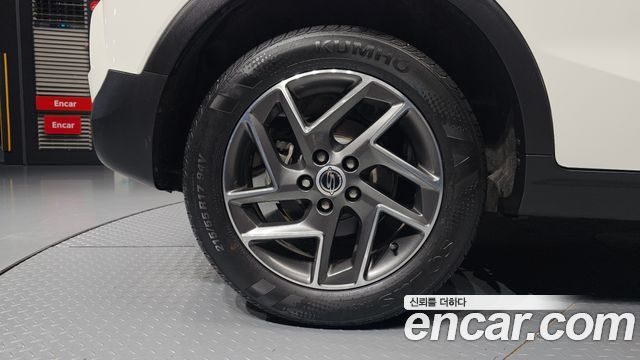 Ssangyong TIBOLI из Кореи Encar