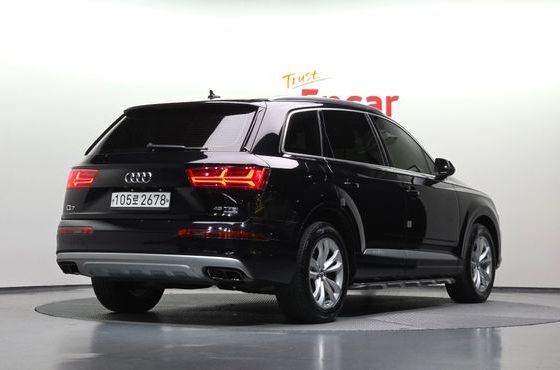 Audi Q7 45 TFSI Quattro — пробег 118 909 км — фото 2 из 5