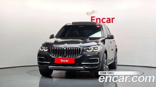 BMW X5 xDrive 45e xLine — пробег 76 614 км — фото 3 из 5