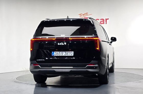 Kia Carnival Gasoline 9-Seater Noblesse — пробег 17 000 км — фото 4 из 5
