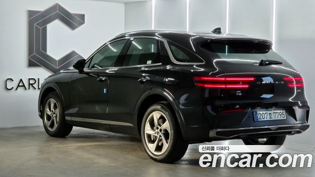 Genesis GV70 2.5T Gasoline AWD — пробег 3 941 км — фото 3 из 5