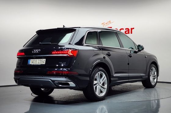 Audi Q7 45 TDI Quattro Premium — пробег 74 852 км — фото 2 из 5