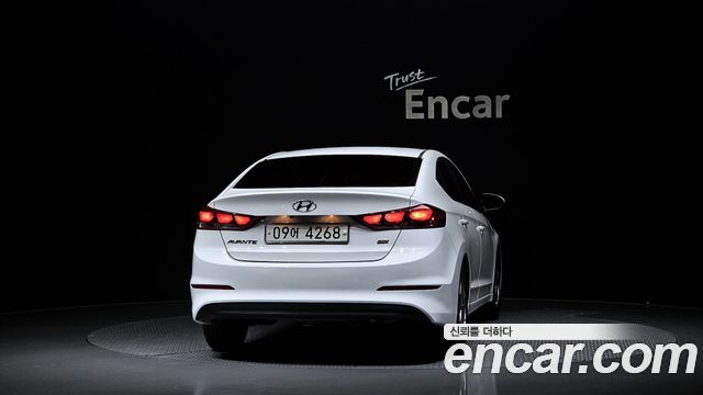 Hyundai AVANTE из Кореи Encar