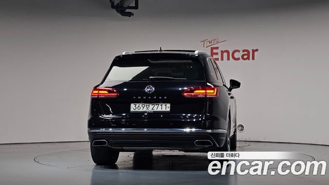 Volkswagen Touareg из Кореи Encar