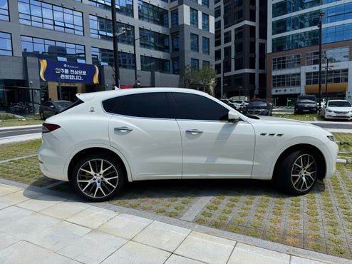 Maserati Levante 3.0 S AWD Sport — пробег 108 191 км — фото 5 из 5