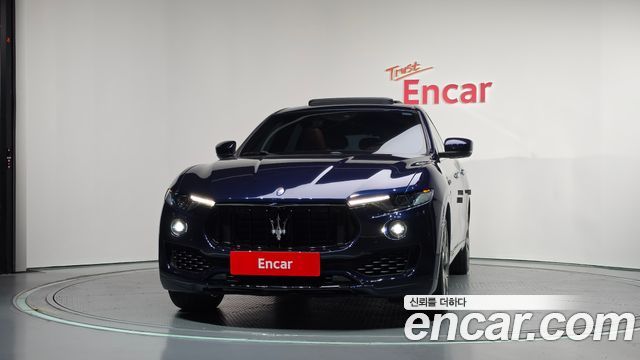 Maserati Levante из Кореи Encar