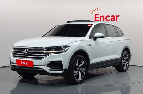 Volkswagen Touareg 3.0 TDI Premium — пробег 100 033 км — фото 1 из 5