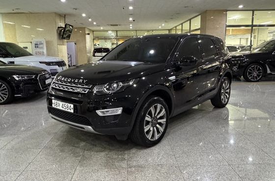Land Rover Discovery Sport 2.0 TD4 HSE Luxury — пробег 91 358 км — фото 1 из 5