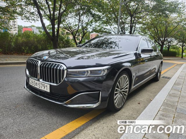 BMW 7-Series 730Ld xDrive Design Pure Excellence — пробег 248 000 км — фото 1 из 5