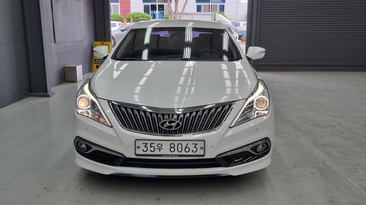 Hyundai Grandeur из Кореи Encar