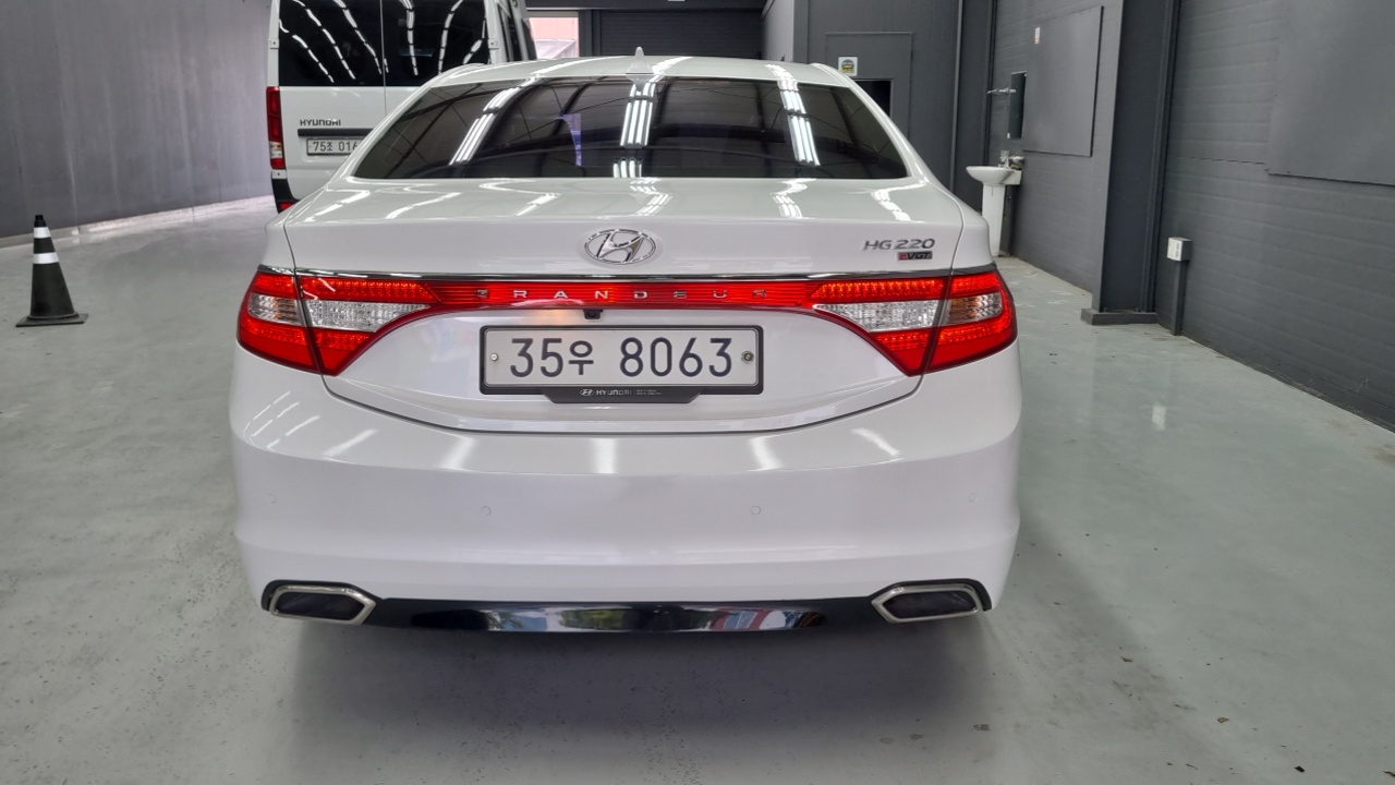 Hyundai Grandeur из Кореи Encar