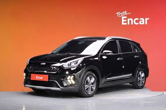 Kia Niro 1.6 HEV Noblesse — пробег 151 900 км — фото 1 из 5