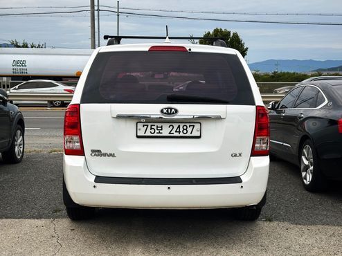 Kia Carnival Grand Carnival GLX Luxury — пробег 198 503 км — фото 5 из 5