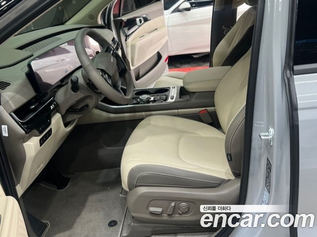 Kia Carnival Hev 9 Seater X Line — пробег 213 км — фото 4 из 5