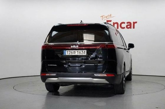 Kia Carnival Diesel 9-Seater Noblesse — пробег 64 515 км — фото 4 из 5