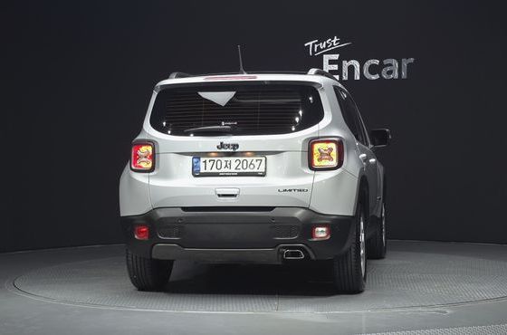 Jeep Renegade 2.4 Limited — пробег 18 390 км — фото 4 из 5