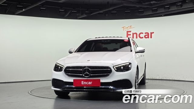 Mercedes-Benz E-Class из Кореи Encar