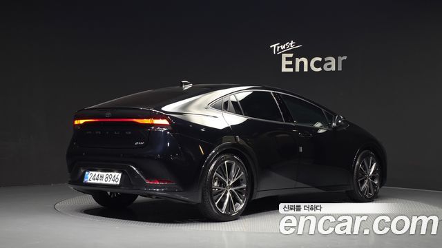 Toyota Prius из Кореи Encar