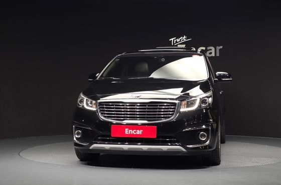 Kia Carnival 9-seater Prestige — пробег 182 461 км — фото 3 из 5