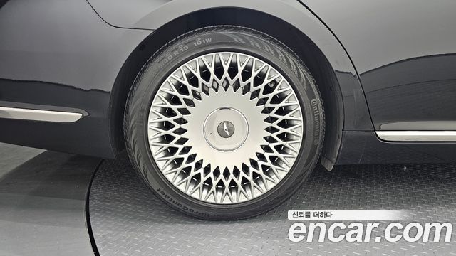 Genesis G90 из Кореи Encar