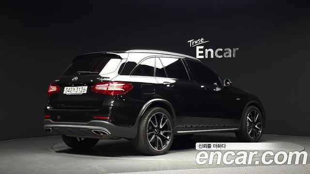 Mercedes-Benz GLC-Class AMG GLC43 4MATIC — пробег 79 959 км — фото 2 из 5