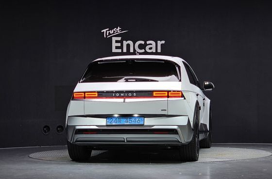 Hyundai Ioniq5 Long Range AWD Prestige — пробег 22 402 км — фото 4 из 5