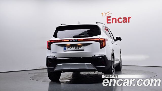 Kia Seltos из Кореи Encar