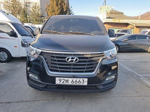 Hyundai Starex Van 3-Seater Style — пробег 107 909 км — фото 3 из 5