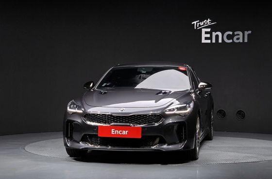 Kia Stinger 2.0 Turbo AWD Platinum — пробег 86 004 км — фото 3 из 5
