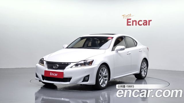 Lexus IS Premium XE20 — пробег 86 699 км — фото 1 из 5