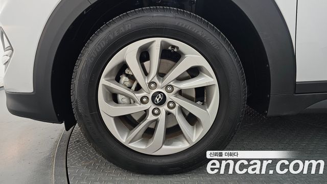 Hyundai Tucson из Кореи Encar