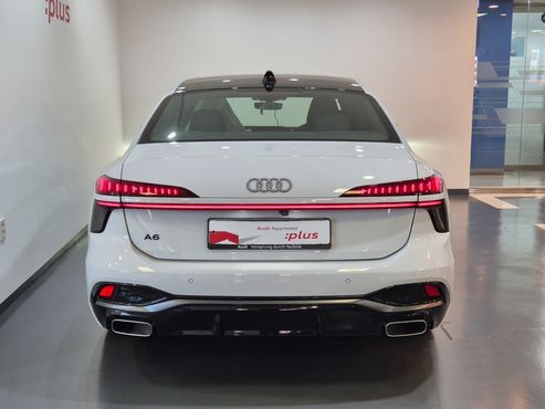 Audi A6 40 TFSI S Line — пробег 20 км — фото 4 из 5