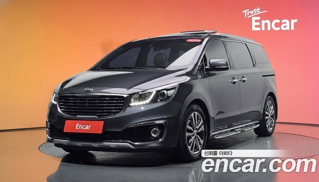 Kia Carnival 7-seater Limousine President — пробег 184 426 км — фото 1 из 5