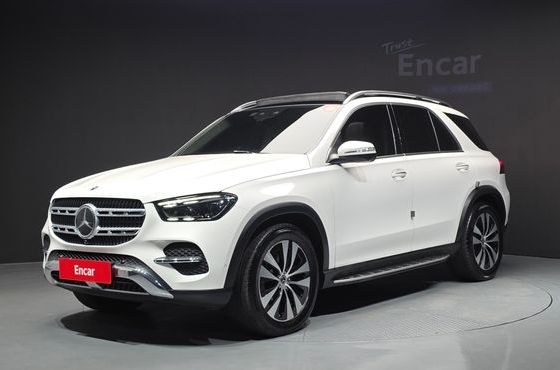 Mercedes-Benz GLE-Class GLE300d 4MATIC — пробег 110 643 км — фото 1 из 5