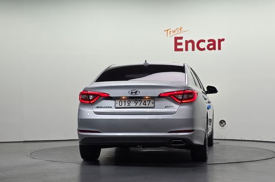 Hyundai Sonata 2.0 Premium — пробег 112 760 км — фото 4 из 5