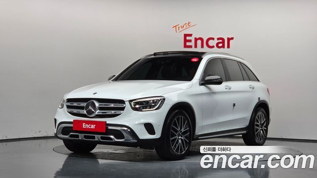 Mercedes-Benz GLC-Class GLC300 4MATIC — пробег 50 553 км — фото 1 из 5