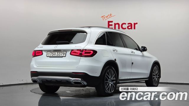 Mercedes-Benz GLC-Class GLC300 4MATIC — пробег 50 553 км — фото 2 из 5