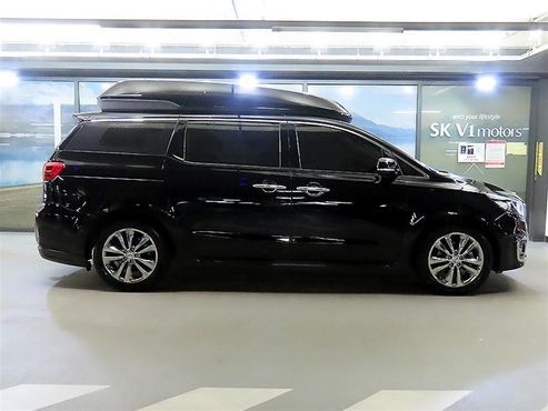 Kia Carnival 9-seater Hi-Limousine Prestige High roof — пробег 161 904 км — фото 3 из 5