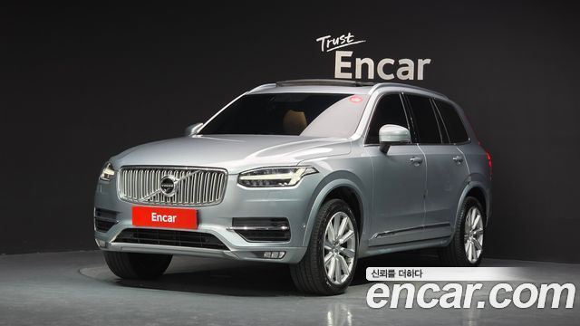 Volvo XC90 T6 Inscription — пробег 136 235 км — фото 1 из 5