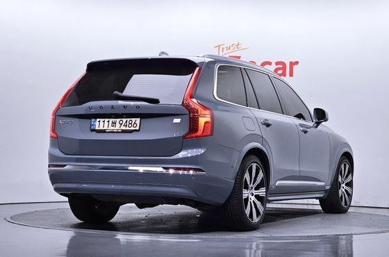 Volvo XC90 T8 Ultimate Bright Hybrid — пробег 51 300 км — фото 2 из 5