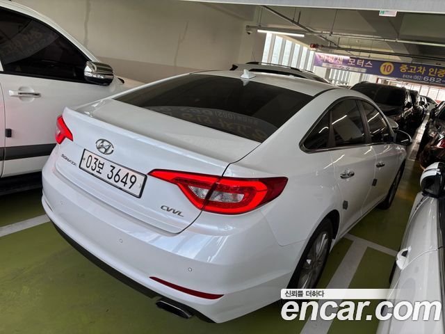 Hyundai Sonata 2.0 Smart — пробег 117 281 км — фото 2 из 5