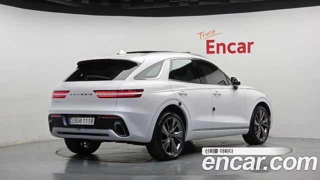 Genesis GV70 2.5T Gasoline 2WD — пробег 14 094 км — фото 2 из 5
