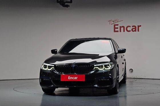 BMW 5-Series 530e M Sport — пробег 80 625 км — фото 3 из 5