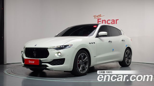 Maserati Levante 3.0 AWD GranSport — пробег 118 887 км — фото 1 из 5