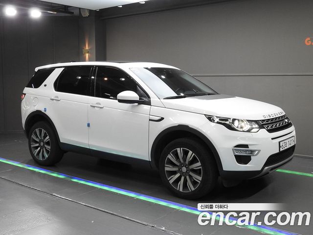 Land Rover Discovery Sport 2.0 TD4 HSE Luxury — пробег 201 251 км — фото 1 из 5