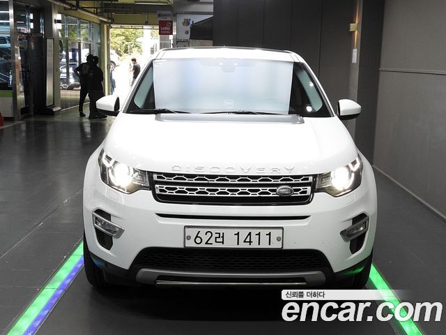Land Rover Discovery Sport 2.0 TD4 HSE Luxury — пробег 201 251 км — фото 3 из 5