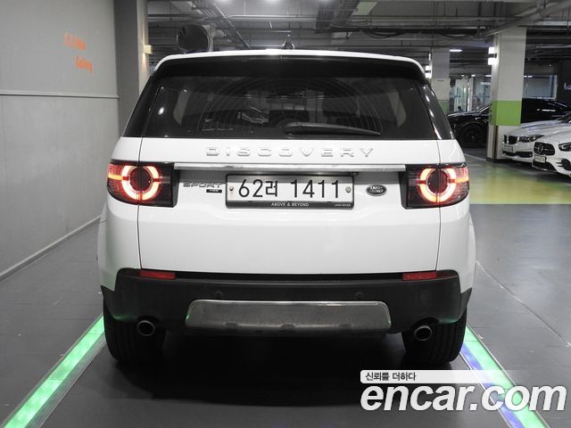 Land Rover Discovery Sport 2.0 TD4 HSE Luxury — пробег 201 251 км — фото 4 из 5
