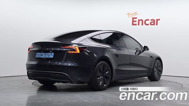 Tesla Model 3 RWD — пробег 17 728 км — фото 2 из 5